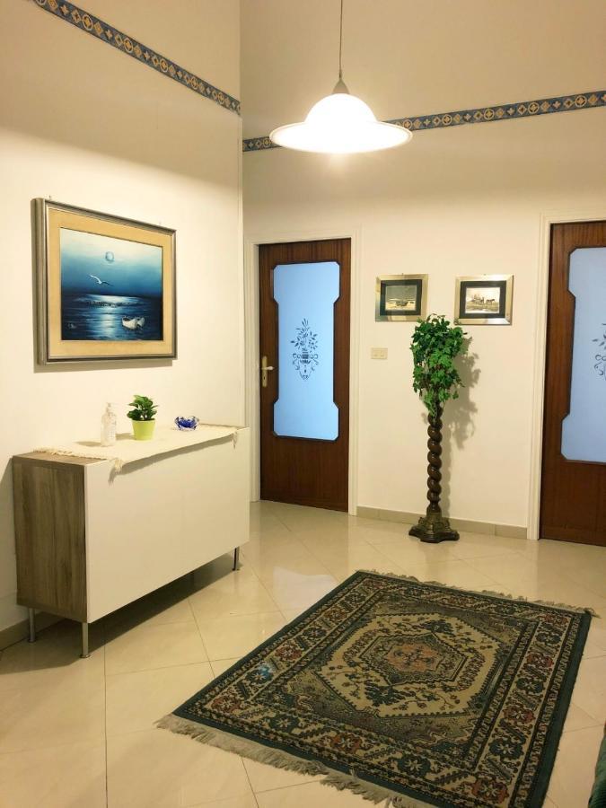 Apartment For 2 In Catania, B&B Le Voci Del Mercato Εξωτερικό φωτογραφία